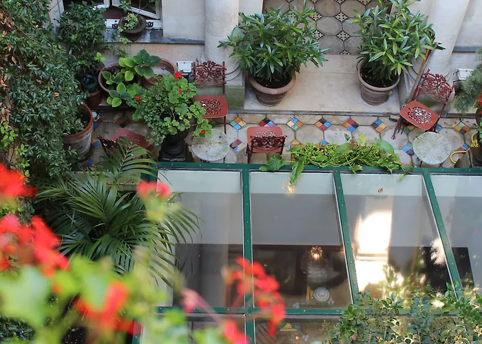 Hotell Le Relais Saint Sulpice 4*