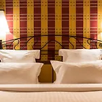 Hotel Le Relais Saint Sulpice 4*
