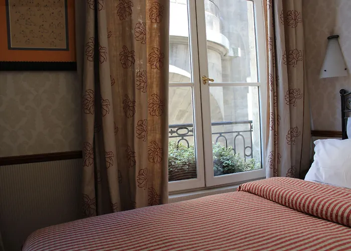 Le Relais Saint Sulpice ホテル パリ