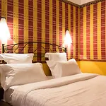 Le Relais Saint Sulpice מלון פריז