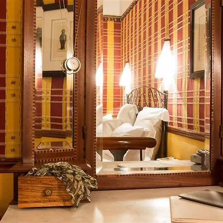 Le Relais Saint Sulpice 4* Париж