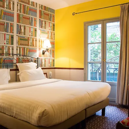 Отель Le Relais Saint Sulpice Париж