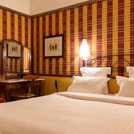 Le Relais Saint Sulpice Отель 4*