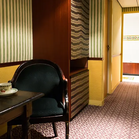 酒店 Le Relais Saint Sulpice 4*