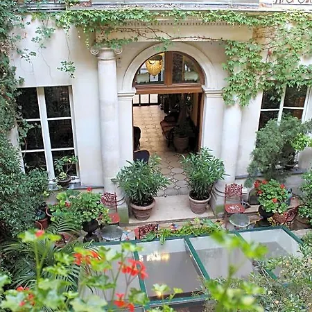 Le Relais Saint Sulpice Paris