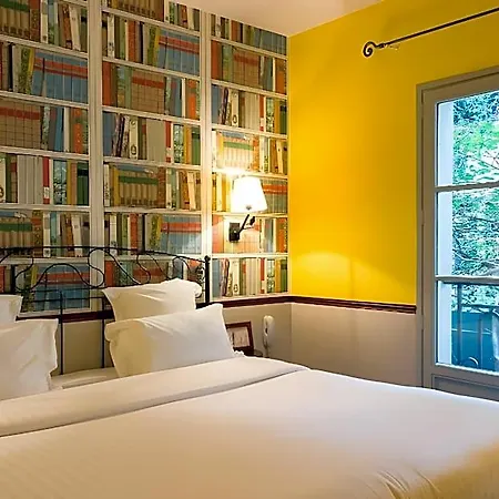 Le Relais Saint Sulpice Hotel 4*
