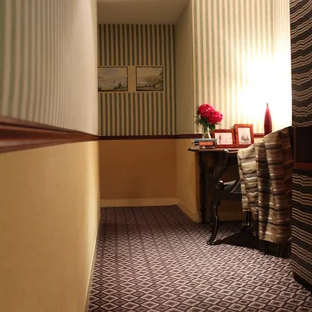Le Relais Saint Sulpice Hotel Paris