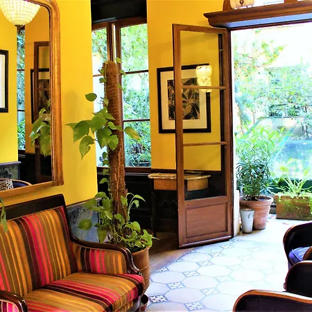 Le Relais Saint Sulpice 4* Paris