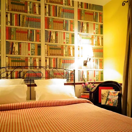 Hotel Le Relais Saint Sulpice Paris