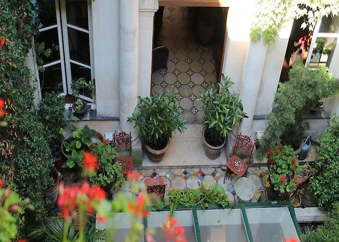 Le Relais Saint Sulpice 4* Париж