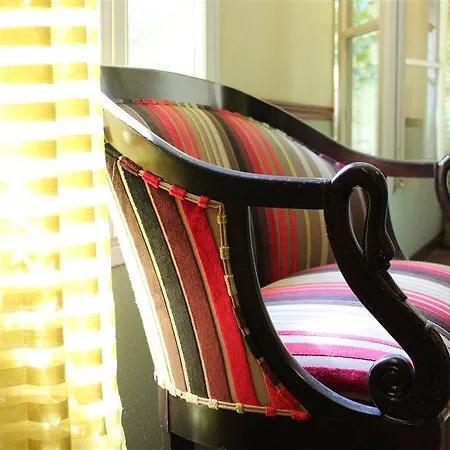 Le Relais Saint Sulpice Hotel
